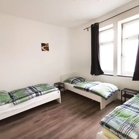 Ferienwohnung Und Monteurzimmer Appartamento *