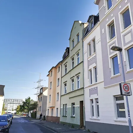 Ferienwohnung Und Monteurzimmer Appartamento Leverkusen